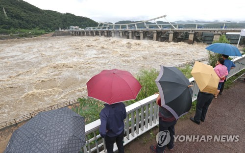 전북 무주에 호우경보…진안에 호우경보 유지