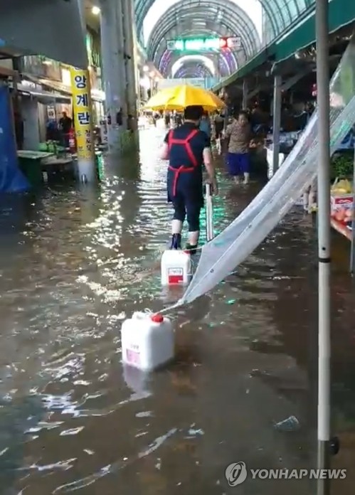 충남 북부 물난리 속 3명 실종…차량 버리고 급히 몸만 탈출(종합3보)