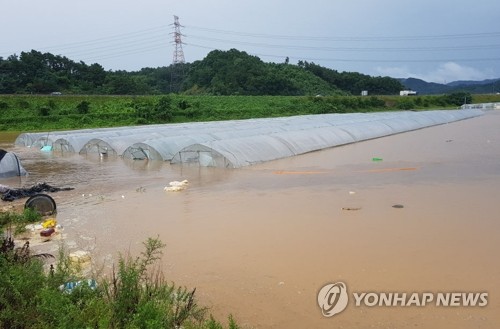 충남 금산에 호우주의보…천안 등 12곳 호우경보 유지