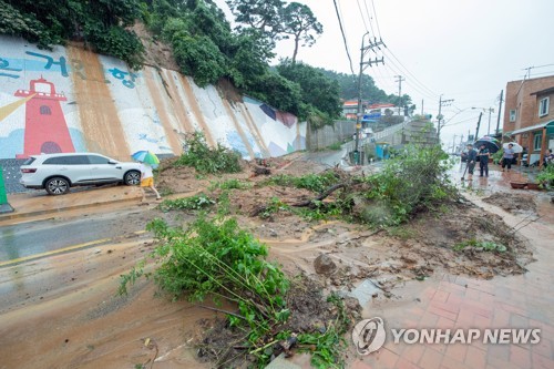 강원 닷새간 700㎜ 물폭탄에 철원 한탄천 범람…민통선마을 삼켜