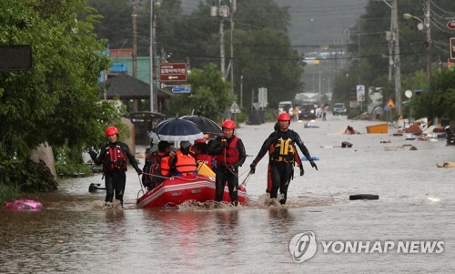 [르포] "하천에 멧돼지가 둥둥"…679㎜ 물폭탄에 잠겨버린 철원