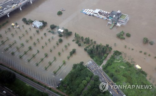 서울 한강공원 11곳 전면 통제…"복구 시까지 방문 자제"