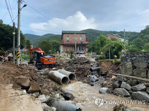 코로나로 미리 당겨 쓴 재난기금…충남 수해복구 예산 확보 빠듯