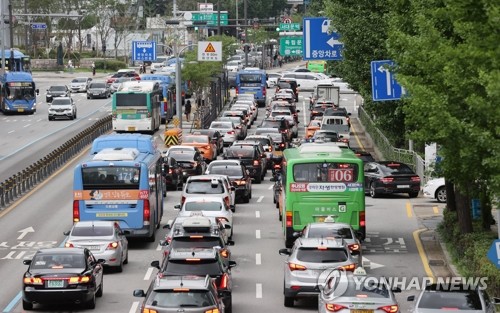서울 주요도로 곳곳 통제로 퇴근길 혼잡 우려…"대중교통 이용"