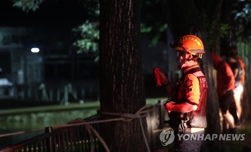 의암댐 실종자 5명 어디에…급류·흙탕물·안개에 수색 난항