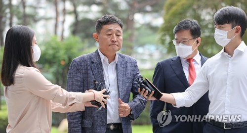 386출신 허인회 '납품·사업 청탁' 억대 수수 혐의 구속기소