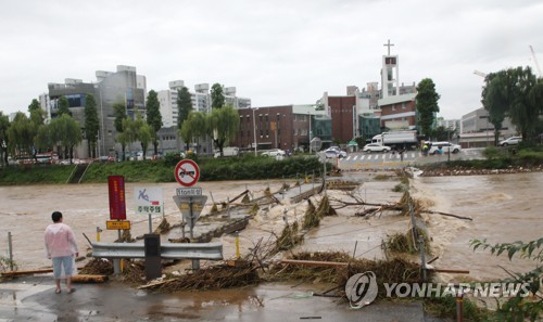 전북 422.5㎜ 집중호우로 피해 속출…침수·붕괴 등 143건 접수