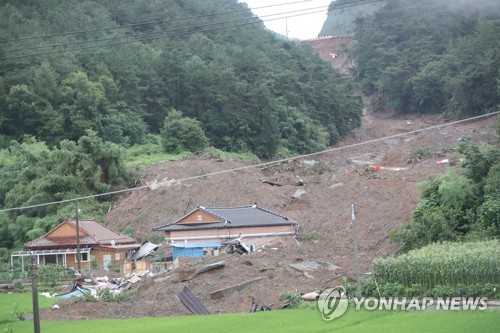 곡성 산사태 현장서 1명 추가 발견…총 5명 사망