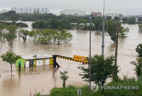 황룡강 범람, 광주 광산구 임곡동서 이재민 250명 발생