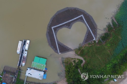 경찰, 의암호 참사 압수수색…고박작업 지시 누가했나 규명 나서