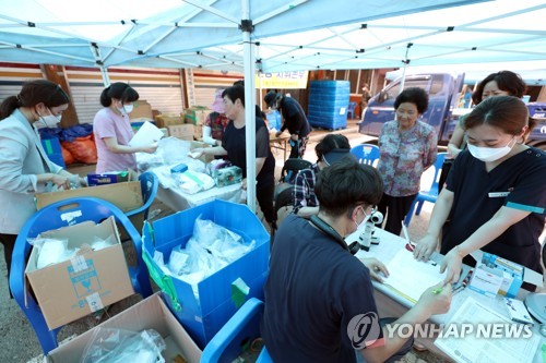 폭우 피해 전남 구례서 의협 총파업 대신 '무료 의료봉사'(종합)