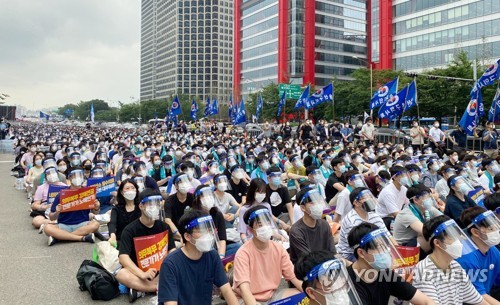 "결국 피해는 환자에"…집단휴진 장기화할지 '촉각'