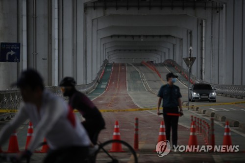 최장기간 장마 기록 경신한 올여름…가을에도 이상기후 나타날까