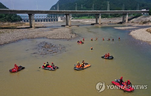 '의암호 실종자 꼭 찾는다' 민관군 3천500명 투입해 집중수색