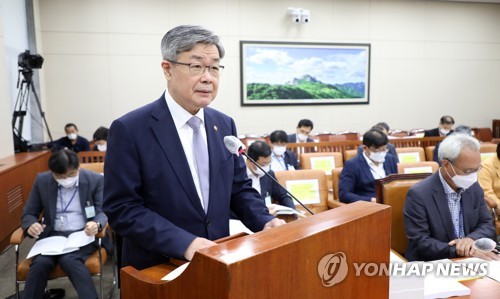 노동장관 "코로나 대유행 시 IMF 때보다 고용시장 악화"(종합)