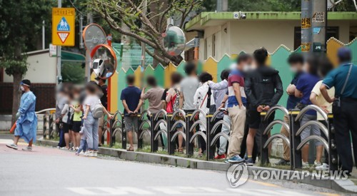 구로구 아파트 감염경로 오리무중…당국 "환기구일 가능성 낮아"(종합)