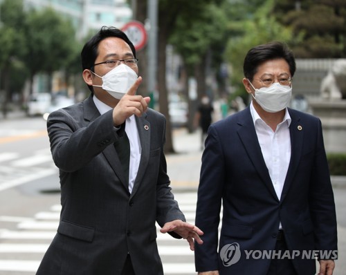 의협 "정책 철회않으면 9월 7일부터 무기한 총파업"(종합)