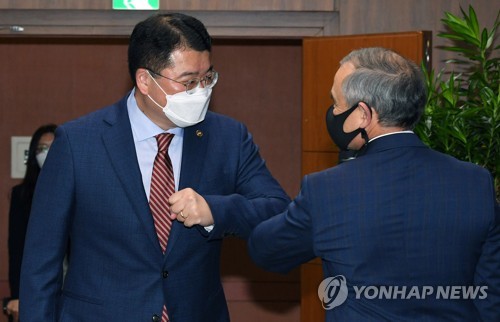 최종건 외교차관, 주한미대사에 "동맹 토대로 공조 이어나가자"