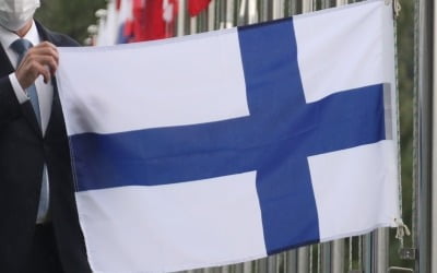 핀란드도 코로나19 증가에 처음으로 마스크 착용 권고
