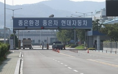 부모는 휴가, 자녀는 등교…휴양지 가족휴가 특수 '실종'