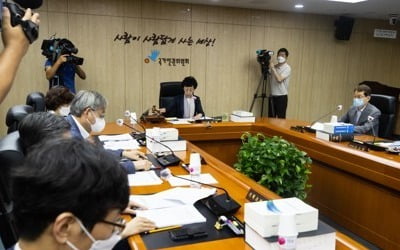 인권위 '박원순 의혹' 직권조사단 구성…"올해 중 결론 내겠다"