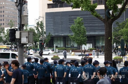 보수단체들 "서울시 '광복절 집회금지'는 정치행위"…강행 예고