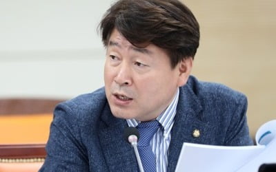 검찰, '라임 김봉현 돈 수수 의혹' 기동민 의원에 출석 통보
