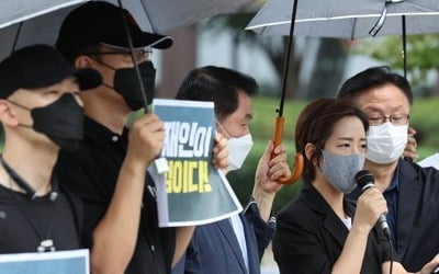 사랑제일교회 "방역실패로 집회참가자 피해…대통령에 법적대응"