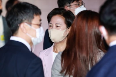 김근식 "추미애 아들 논란, 집권 당대표의 직권남용 사례"