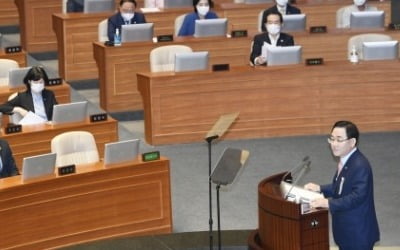 '코로나 부분 셧다운' 국회, 다시 문 열어…오후 본회의