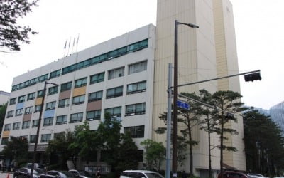 [속보] 서울 종로구청 공원관리 근로자 8명 코로나 무더기 감염