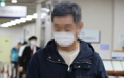 '조국 동생' 조권, 웅동中 채용비리 유죄…법정구속