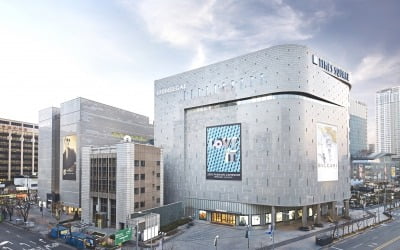 점포 뜯어고친 신세계 타임스퀘어점, 2030 '핫플' 됐다
