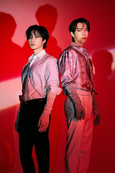 ‘팬心 홀리는 치명적 매력’ 슈퍼주니어-D&E, 새 앨범 ‘BAD LIAR’ 티저 이미지 공개