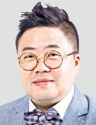 외식업 기반은 오프라인 매장…코로나 이후 시대도 대비해야