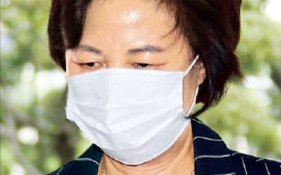 추미애 "아들문제 국민께 송구" 사퇴는 거부