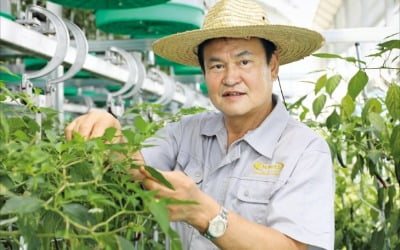 코리아팜 신개념 스마트농법, '타이어 휠 제조' 코리아휠의 변신…벨트로 움직이는 식물공장