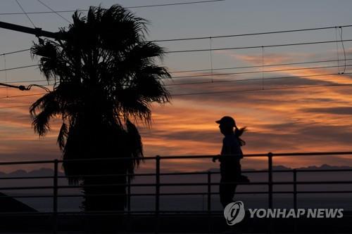 바깥서 뛰기도 겁나는 남아공…마라토너 강도 피습 중상