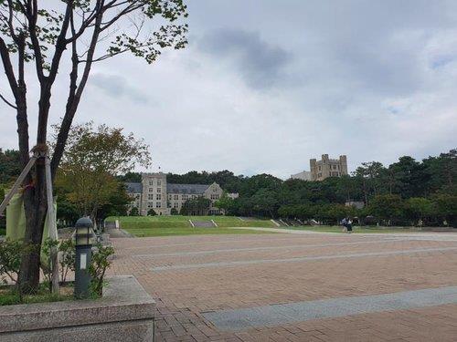 봄 이어 가을 축제도 못 열게 된 대학가…'비대면' 접촉 모색