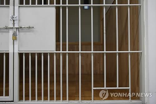 대구 유치장 탈주범 절도로 다시 감옥행…징역 1년 2월