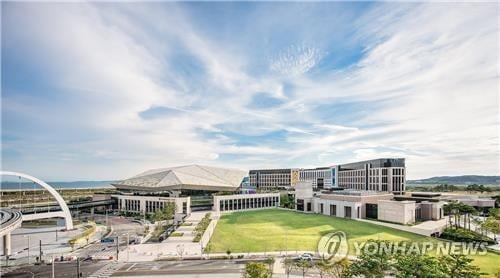 인천 파라다이스시티 총 6명 확진…호텔·리조트 9일까지 휴장