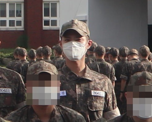 해군에 입대한 배우 박보검/ 사진= 해군교육사령부 공식 홈페이지
