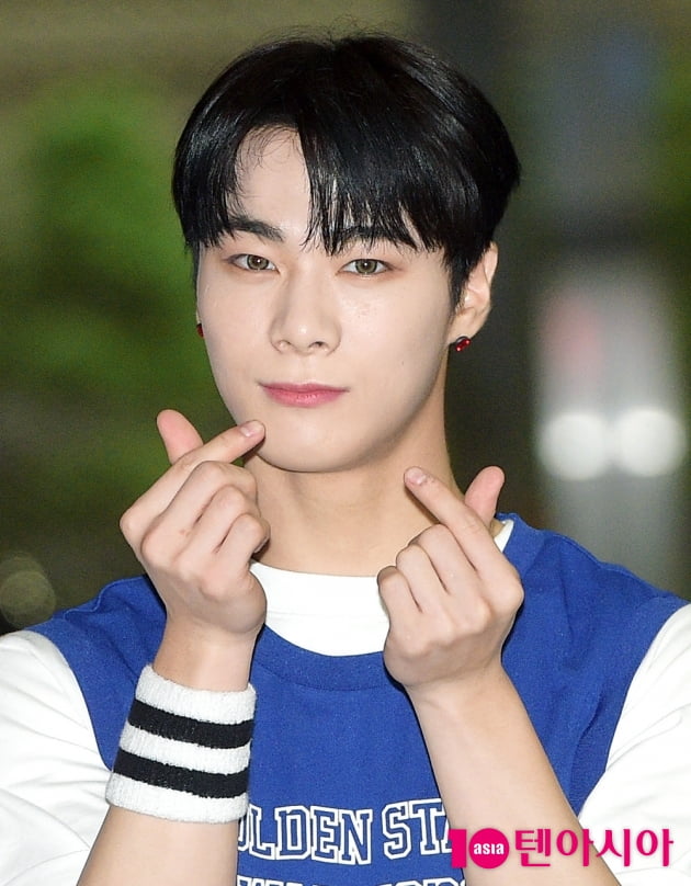 [TEN 포토] 아스트로 문빈 '달달한 비주얼'