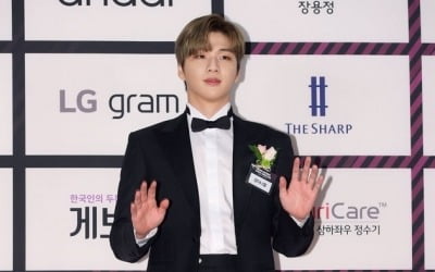 강다니엘, 베스트아이돌 70주 연속 1위…인기 그룹은 방탄소년단