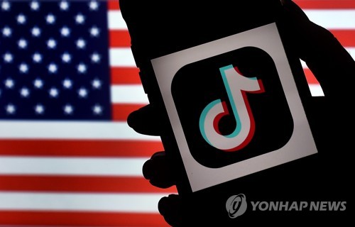 "오라클-월마트, 틱톡 인수 공동추진"…트럼프 "두 업체와 논의"