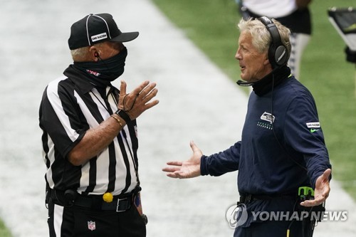 NFL, 마스크 착용 의무 위반한 감독에게 벌금 1억원