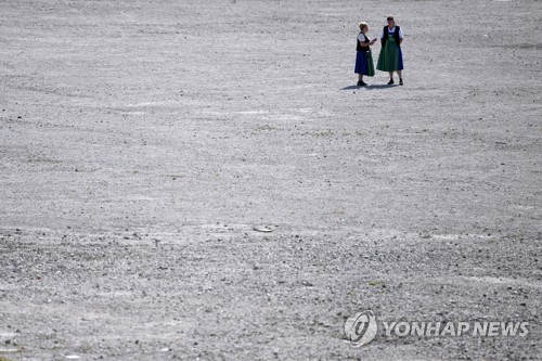 독일 뮌헨, 코로나19 재확산에 '야외서도 마스크 착용'