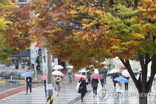 구름 많고 일교차 큰 금요일…강원 영동엔 비바람