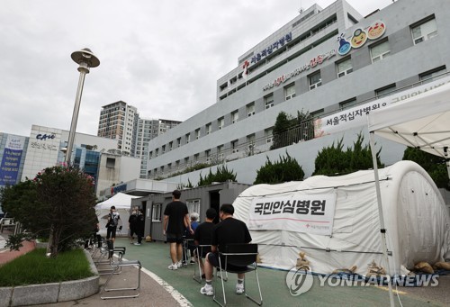 전공의고발 반발 공공병원 의사·교수 "후배들 탄압 멈추라"(종합)
