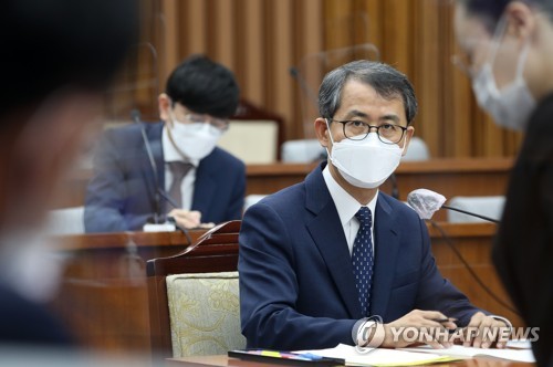 이흥구 "'대법원이 특정성향 판사로 구성' 주장에 동의 못해"